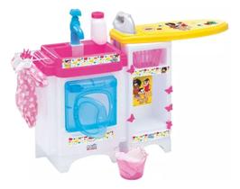 Mini Lavanderia De Brinquedo Infantil Criança Turma Da Monica Sai Água Verdade E Tabua De Passar Mini Lavanderia De Brinquedo Infantil Criança Turma Da Monica Sai Água Verdade E Tabua De Passar