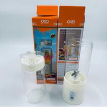 Mini Liquidificador 60W de 6 Lâminas Com Copo Portátil De Vidro Borossilicato BPA FREE F-6061 Mini Liquidificador 60W de 6 Lâminas Com Copo Portátil De Vidro Borossilicato BPA FREE F-6061