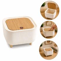 Mini Lixeira de Mesa 1,5L Tampa Click Estilo Bambu Mini Lixeira de Mesa 1,5L Tampa Click Estilo Bambu