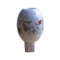 Mini Luminária Abajur C/ Difusor Bivolt De Tomada 2 Estágios Mini Luminária Abajur C/ Difusor Bivolt De Tomada 2 Estágios
