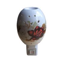 Mini Luminária Abajur De Tomada 2 Estágios C/ Difusor Bivolt