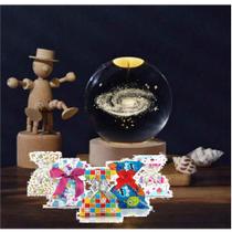 Mini Luminária Led Globo De Vidro Saturno 3d Com Cabo Usb Com Base de Madeira Mini Luminária Led Globo De Vidro Saturno 3d Com Cabo Usb Com Base de Madeira