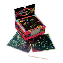 Mini notas Scratch Art Rainbow Melissa e Doug (125) FSC Mini notas Scratch Art Rainbow Melissa e Doug (125) FSC