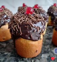 Mini Panetone Recheado peso Aprox 180 Gr Mini Panetone Recheado peso Aprox 180 Gr