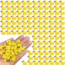 Mini patos de resina YsesoAi 100 unidades para decoração de casa de bonecas e jardim