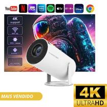 Mini projetor 4K HD, compacto e ideal para salas pequenas ou ambientes internos.