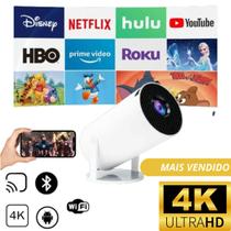 Mini projetor smart 4K com função de espelhamento de tela para fácil uso.