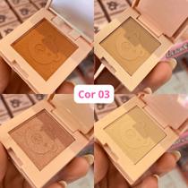 Mini Quarteto 4 em 1 Blush Contorno Iluminador e Pó Compacto - Lua e Neve