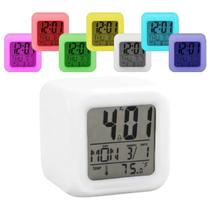 Mini Relógio Digital Despertador Branco Quadrado A Pilhas Iluminação Led RGB Data Medidor Temperatura Alarme Casa Mesa Decoração