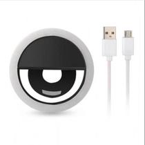 Mini Ring Light Selfie Celular Led Portátil Preto Mini Ring Light Selfie Celular Led Portátil Preto