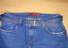 Mini saia jeans feminina com detalhes no zíper