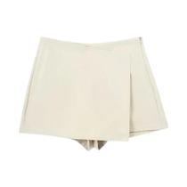 Mini Saia Shorts Assimétrica Preta de Cintura Alta - Moda Primavera/Outono