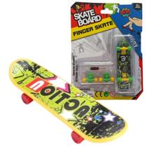 Mini Skate De Dedos Brincando Com As Mãos Fingerboard Radical - Toy King