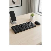 Mini Teclado Preto Slim, Conforto e Precisão na Digitação Mini Teclado Preto Slim, Conforto e Precisão na Digitação