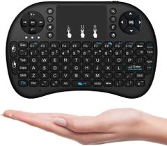 Mini Teclado Sem Fio com Touchpad e LED Compatível com Smart TV, PC, Xbox e PS3 Mini Teclado Sem Fio com Touchpad e LED Compatível com Smart TV, PC, Xbox e PS3