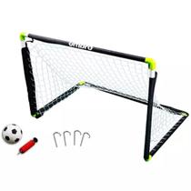 Mini Trave Futebol UMBRO PVC c/ Bola e Estacas - 90x59cm