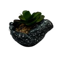 Mini Vaso em Formato de Mãos com Planta Artificial Suculenta