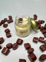 Mini Vela Aromática de Café Lembrancinha Perfumada 40g - Likare Home & Beauty Mini Vela Aromática de Café Lembrancinha Perfumada 40g - Likare Home & Beauty