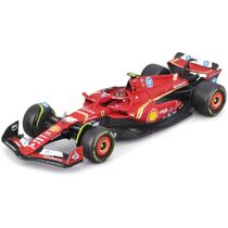 Miniatura - 1:43 - Formula 1 Ferrari SF24 55 Carlos Sainz com Capecete - Bburago