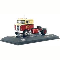 Miniatura - 1:64 - 1950 Caminhão Kenworth Bull Nose - Vermelho - IXO Miniatura - 1:64 - 1950 Caminhão Kenworth Bull Nose - Vermelho - IXO