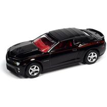 Miniatura - 1:64 - 2013 Chevy Camaro ZL1 Preto - Muscle Cars USA - Johnny Lightning JLMC030