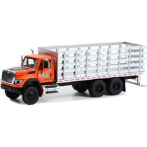 Miniatura - 1:64 - 2017 International Workstar Platform Stake Truck - S D Trucks 18 - Greenlight 45180 Miniatura - 1:64 - 2017 International Workstar Platform Stake Truck - S D Trucks 18 - Greenlight 45180