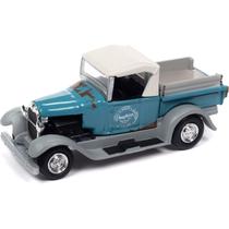 Miniatura - 1:64 - George Barris Ice Cream Truck - Azul Claro - Pop Culture - Johnny Lightning - JLPC015