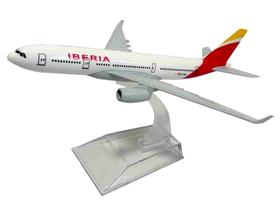 Miniatura Airbus A330-200 Iberia - 16 cm