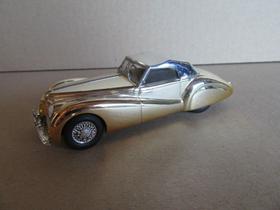 Miniatura Alfa Romeo 6C 2500 SS Cromado Ixo Models Esc 1/43 Miniatura Alfa Romeo 6C 2500 SS Cromado Ixo Models Esc 1/43