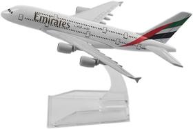 Miniatura Avião Comercial Airbus A380 Emirates - Escala 1/400