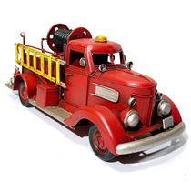 Miniatura Bombeiro Vintage em Metal Decorativa