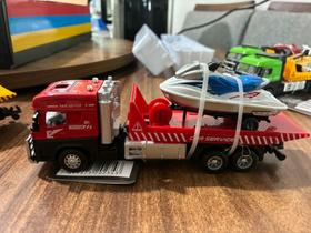 Miniatura Caminhão Guincho Grua Plataforma com veiculo 1:64 Miniatura Caminhão Guincho Grua Plataforma com veiculo 1:64