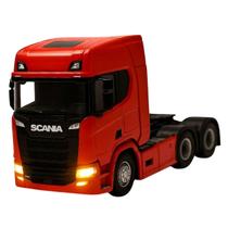 Miniatura caminhão Scania trucado 7705 1:50 c luz e som