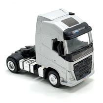 Miniatura Caminhão Volvo FH 540 R3D 4X2 Prata CM 1:50 Miniatura Caminhão Volvo FH 540 R3D 4X2 Prata CM 1:50