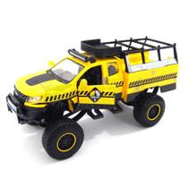 Miniatura Caminhonete Chevrolet Colorado Work Truck 2017 Amarelo Maisto 25205