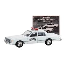 Miniatura Carro 1980 Chevrolet Impala 9C1 1:64 Greenlight