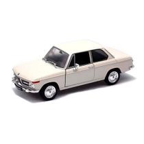 Miniatura Carro Bmw 2002 TI 1:24 Welly Miniatura Carro Bmw 2002 TI 1:24 Welly