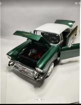 Miniatura Carro Chevrolet Bel Air (1957) - 1:24 - Motormax
