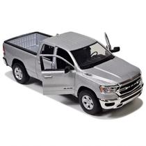 Miniatura Carro Diecast 1 por 27 Dodge Ram 1500 2019 Prata Miniatura Carro Diecast 1 por 27 Dodge Ram 1500 2019 Prata