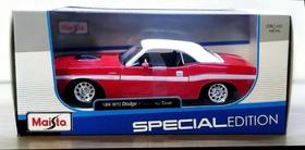 Miniatura Carro Dodge Challenger R/T Coupe (1970) - Vermelho - 1:24 - Maisto