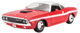 Miniatura Carro Dodge Challenger R/T Coupe (1970) - Vermelho - 1:24 - Maisto Miniatura Carro Dodge Challenger R/T Coupe (1970) - Vermelho - 1:24 - Maisto