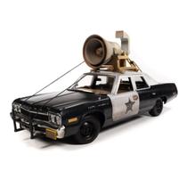 Miniatura Carro Dodge Monaco Police c/ Figura 1974 The Blues Brothers 1:18 Auto World ATWAWSS133
