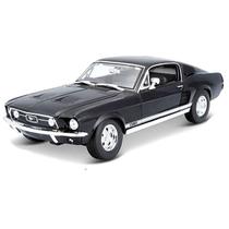Miniatura Carro Ford Mustang Gta Fastback 1967 1/18 Preto Maisto 31166