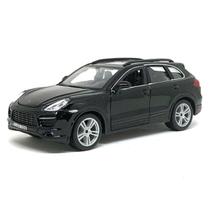 Miniatura Carro Porsche Cayenne Turbo 1/24 Preto Bburago 21056