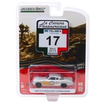 Miniatura Carro Studebaker Commander 17 (1953) La Carrera Panamericana - Série 2 - 1:64