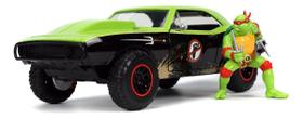 Miniatura Carro Tartarugas Ninjas 1/24 - Jada - Coleção Cor Chevrolet Camaro 1967 - Raphael