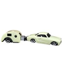 Miniatura Carro Volkswagen Karmann Ghia 1966 E Traveler Trailer 1/64 Maisto 11368