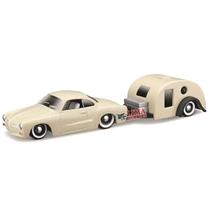 Miniatura Carro Volkswagen Karmann Ghia Com Trailer 1/64 Maisto 15368