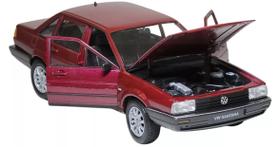 Miniatura Carro Volkswagen Santana escala - 1:24 - Welly Miniatura Carro Volkswagen Santana escala - 1:24 - Welly