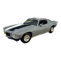 Miniatura Chevrolet Camaro 1971 Cinza Maisto 1:18 Miniatura Chevrolet Camaro 1971 Cinza Maisto 1:18